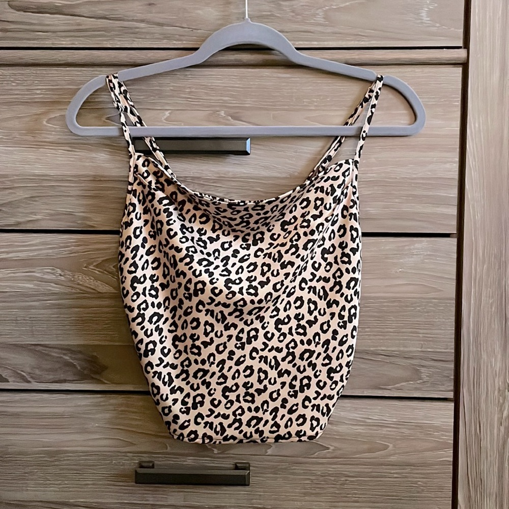 Cheetah crop tank top